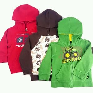 Lot 2T JOHN DEERE JB Tractor Truck Hoodie Set
